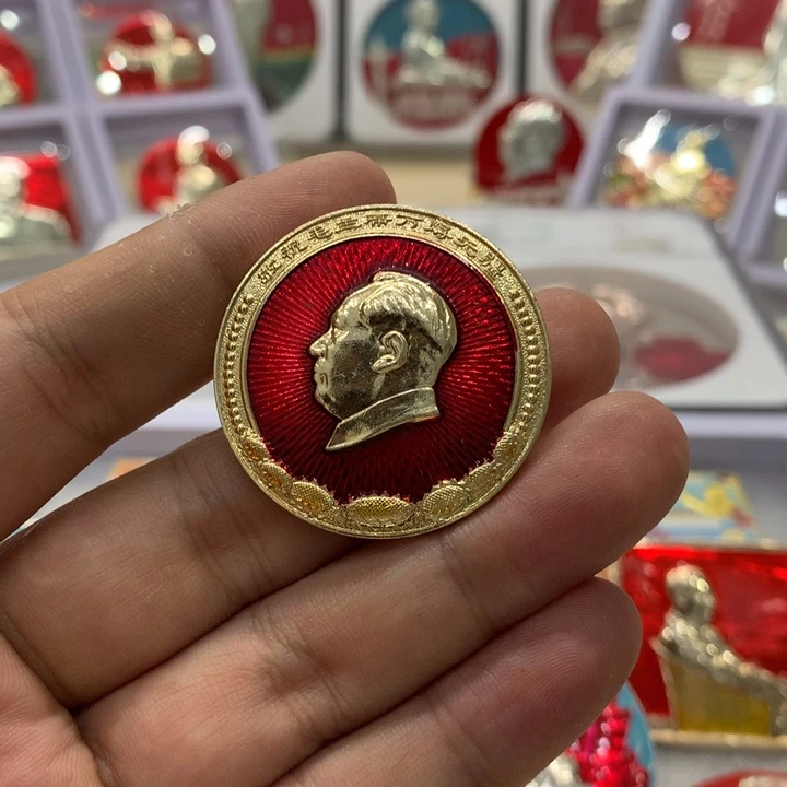 铝金色七葵花文像