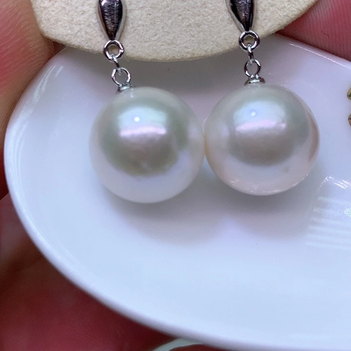 银S925镶嵌耳饰淡水珍珠