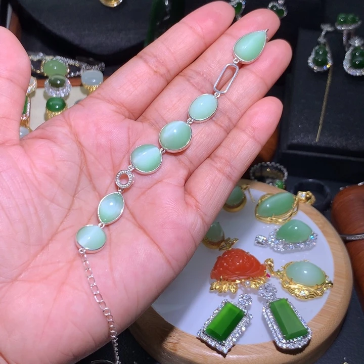 瞌***宝手链银S925镶嵌和田玉（碧玉）