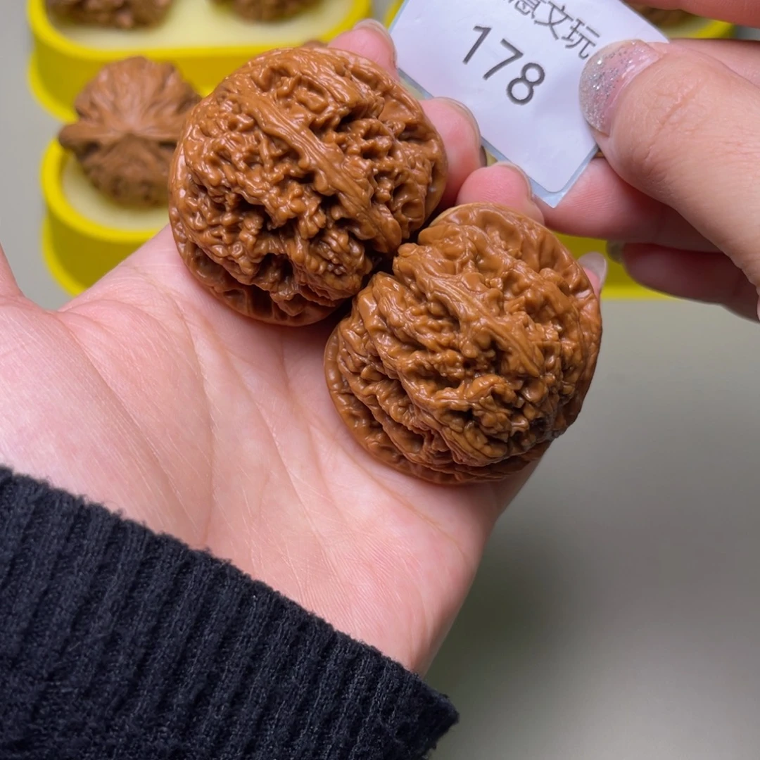 文玩核桃把件粗筋44.178