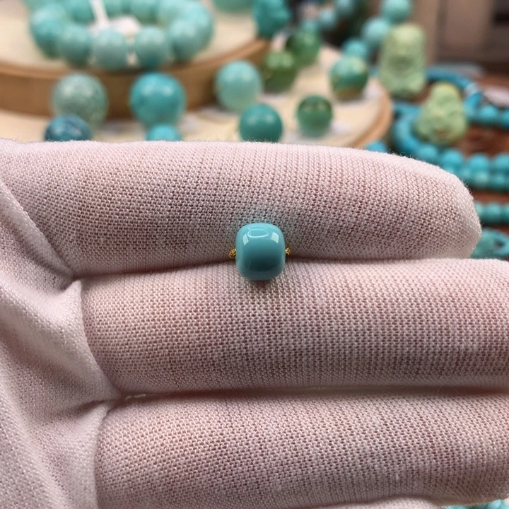 绿松石未镶嵌珠宝奇石7.9mm