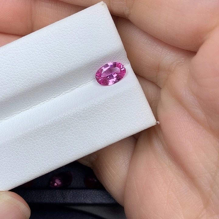 蓝宝石裸石5x7.5帕帕拉恰