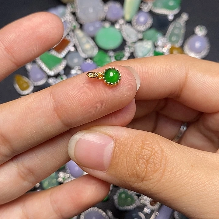 翡翠裸石翡翠11111111