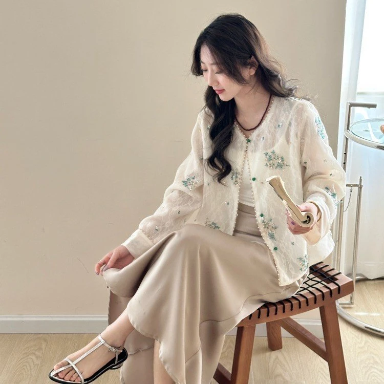 刺绣防晒新中式薄款钉珠短外套复古绣花小香风气质甜美洋气公主风