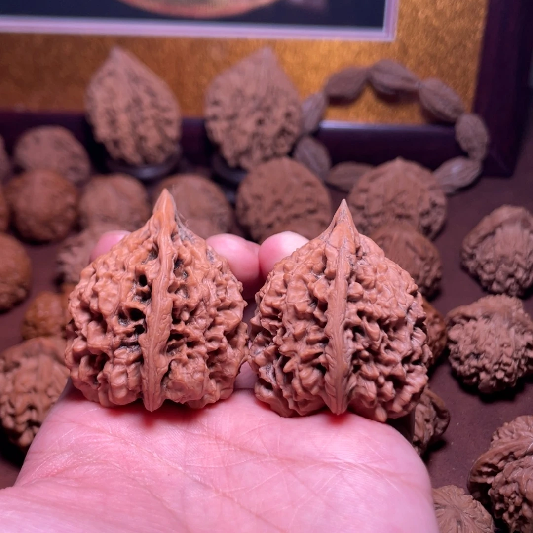 文玩核桃吊坠官帽