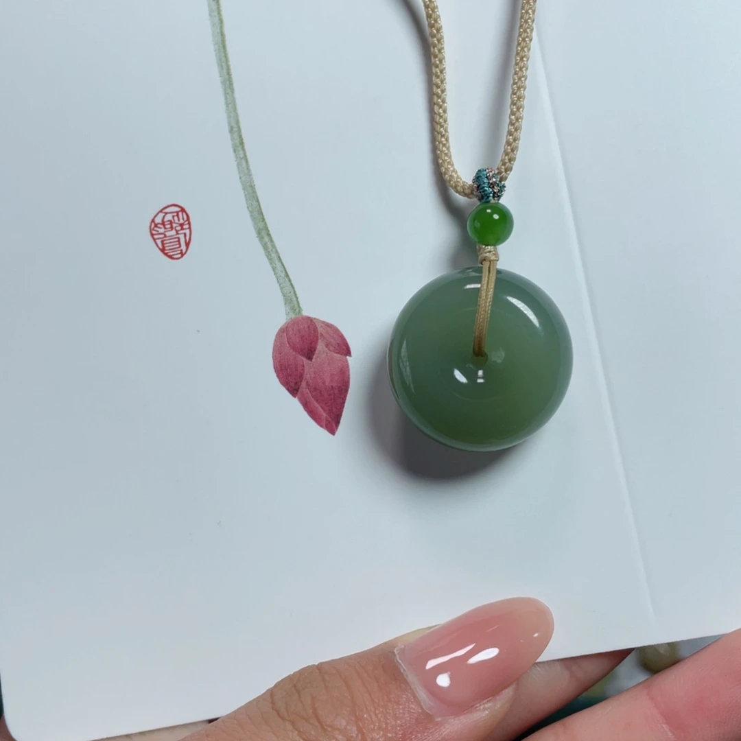 和田玉颈饰未镶嵌余*琦