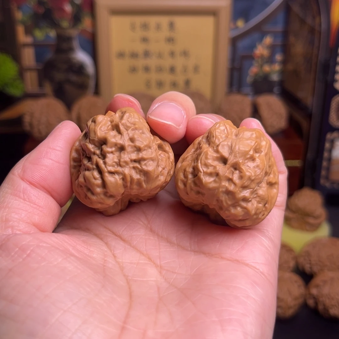 文玩核桃把件闪电购5蛙