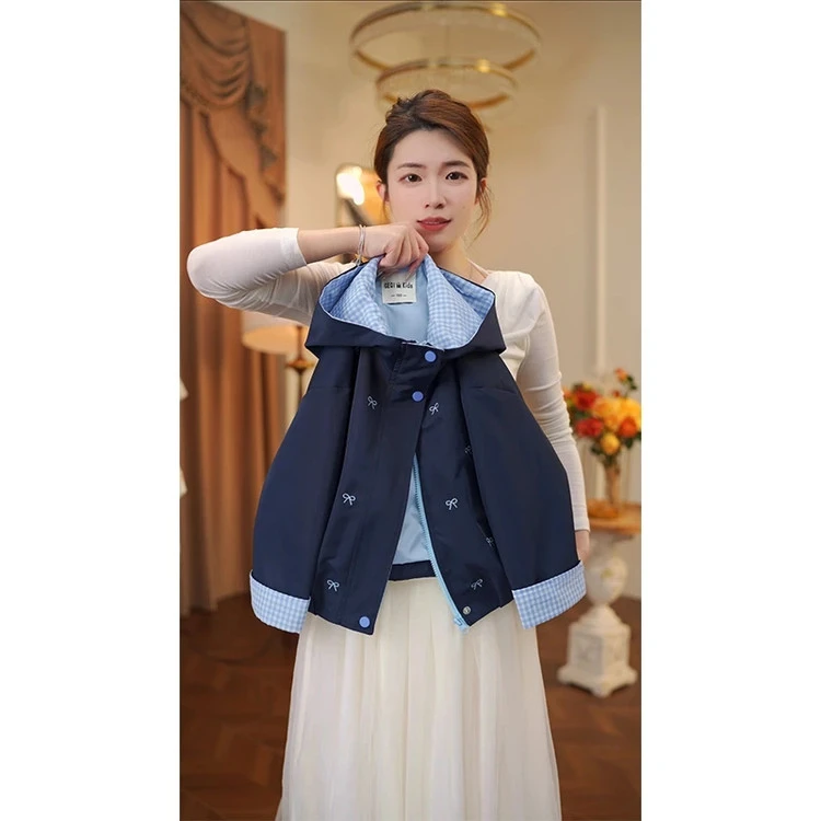 女童外套2025秋装冲锋衣秋季新款儿童春秋装休闲时尚夹克衫衣服