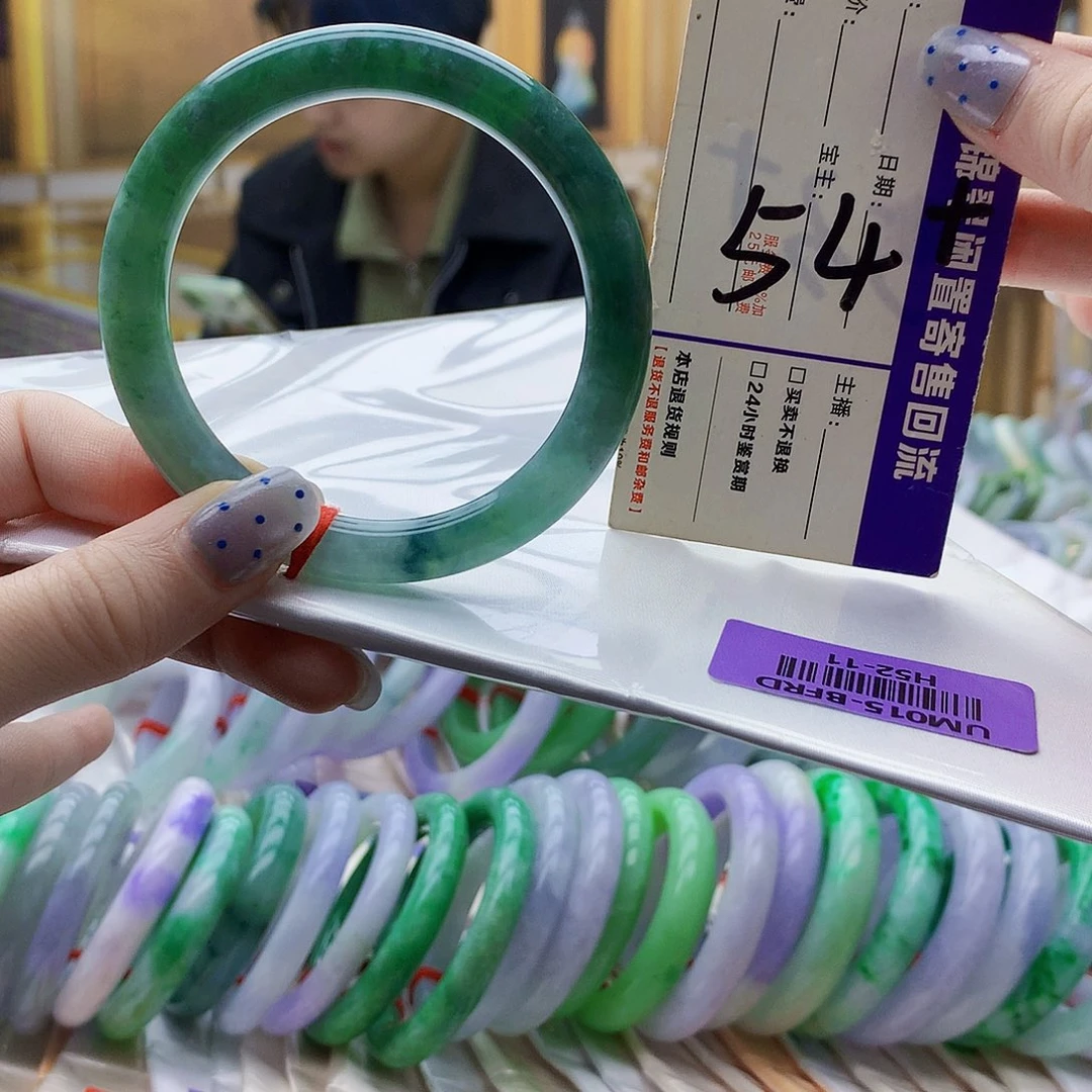 翡翠未镶嵌手镯bjj