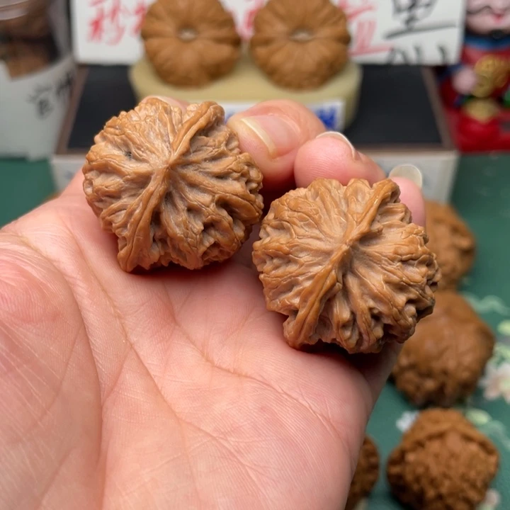 【闪购商品】文玩核桃吊坠H****d35全品苹果园