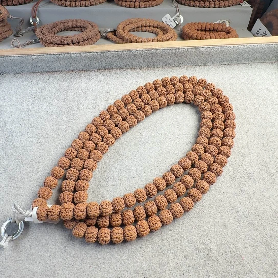 吊坠金刚菩提10.3天价蜂王