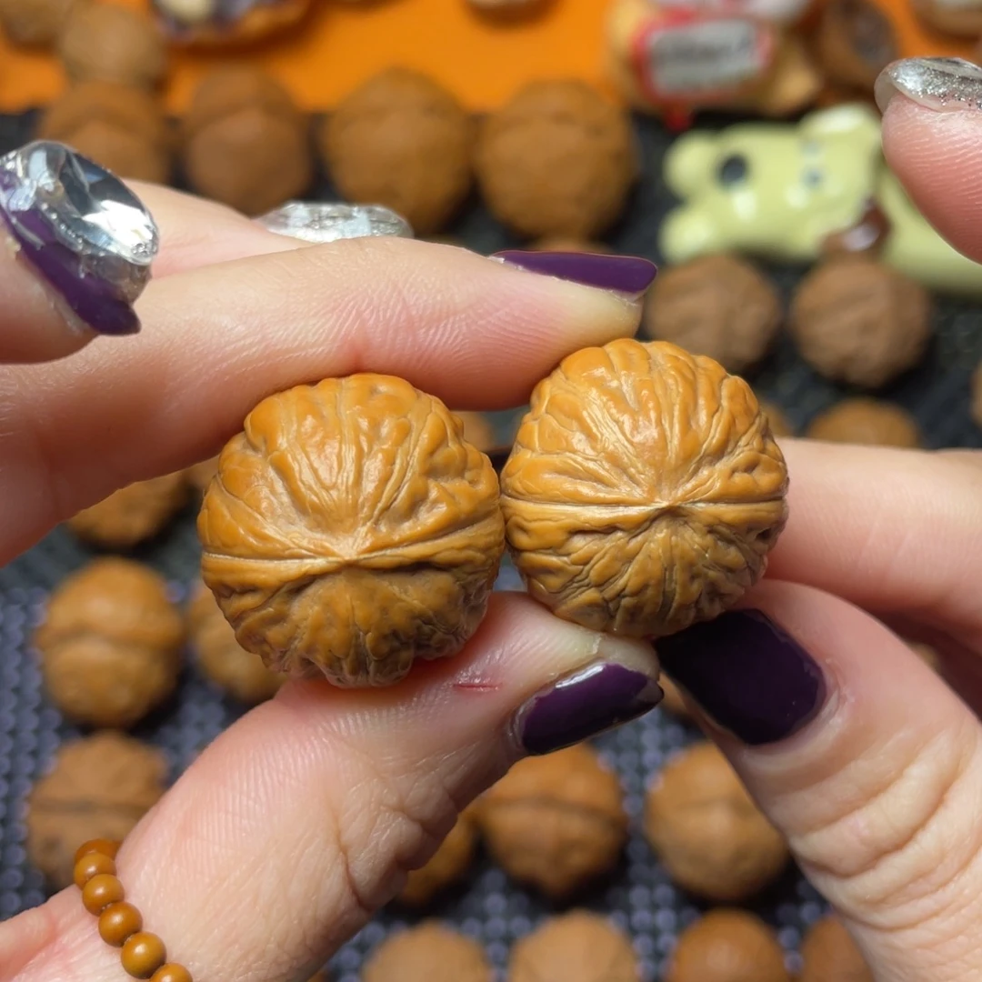 文玩核桃吊坠24尺全品闷尖小元宝0001