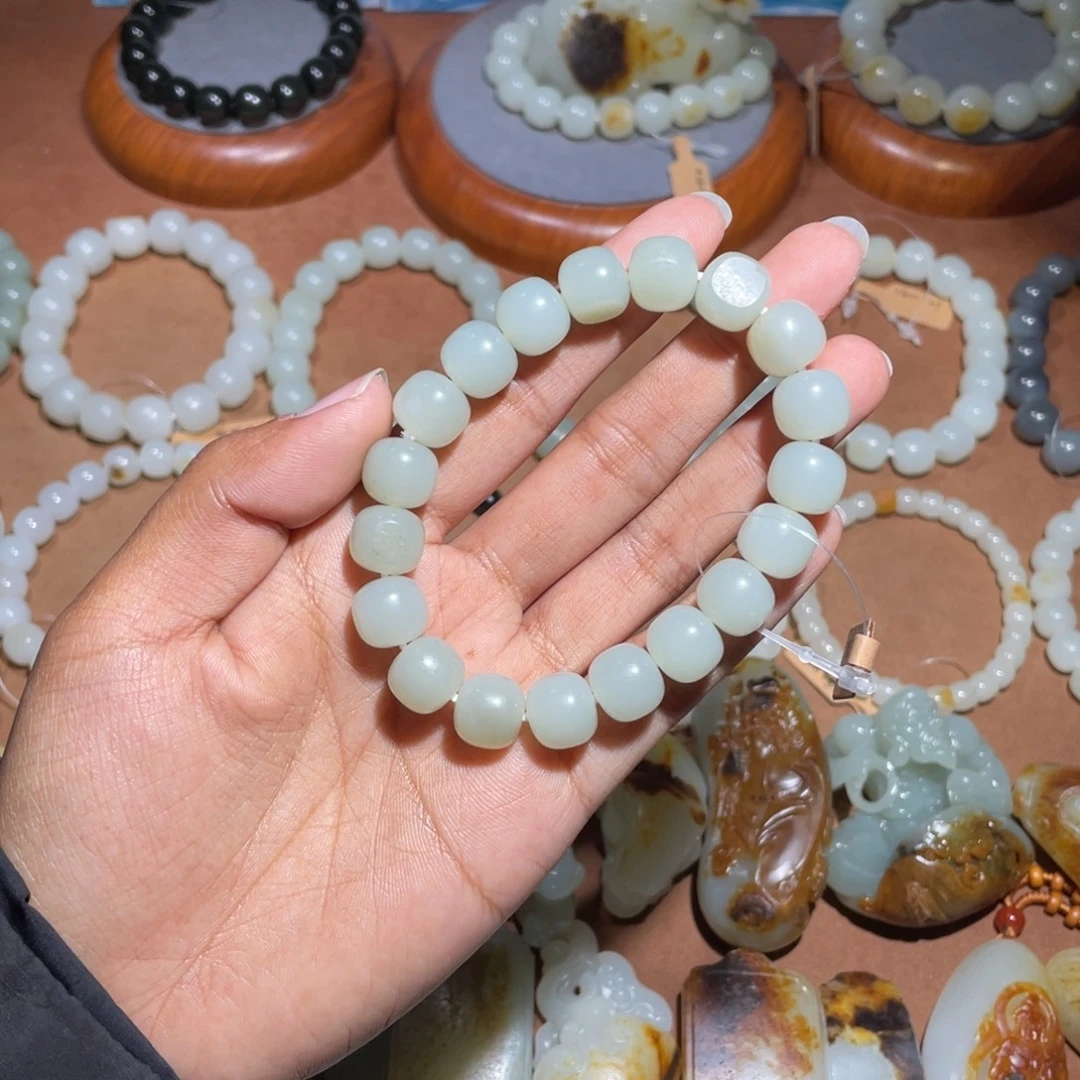 和田玉未镶嵌手链