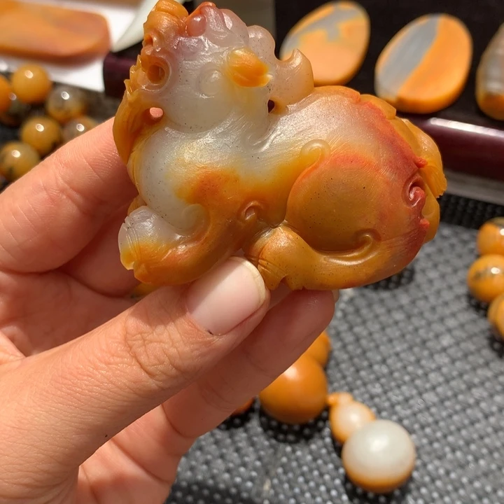 石英质玉（黄龙玉）未镶嵌手链