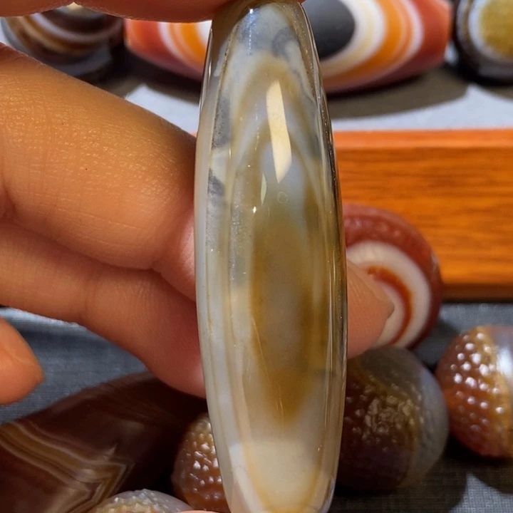 未镶嵌颈饰玛瑙/玉髓