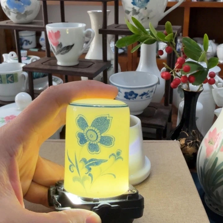 醴陵群力兰海棠牙签筒微瑕