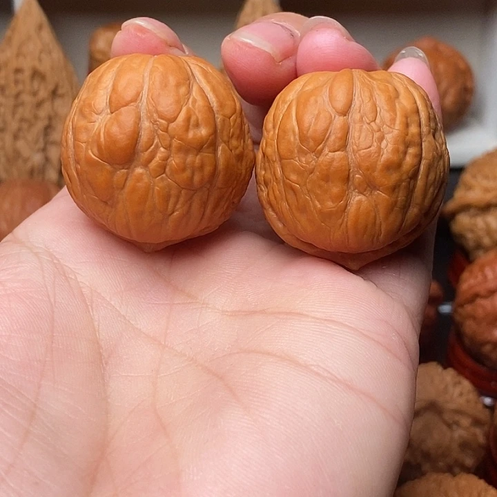 文玩核桃吊坠水晶蟾