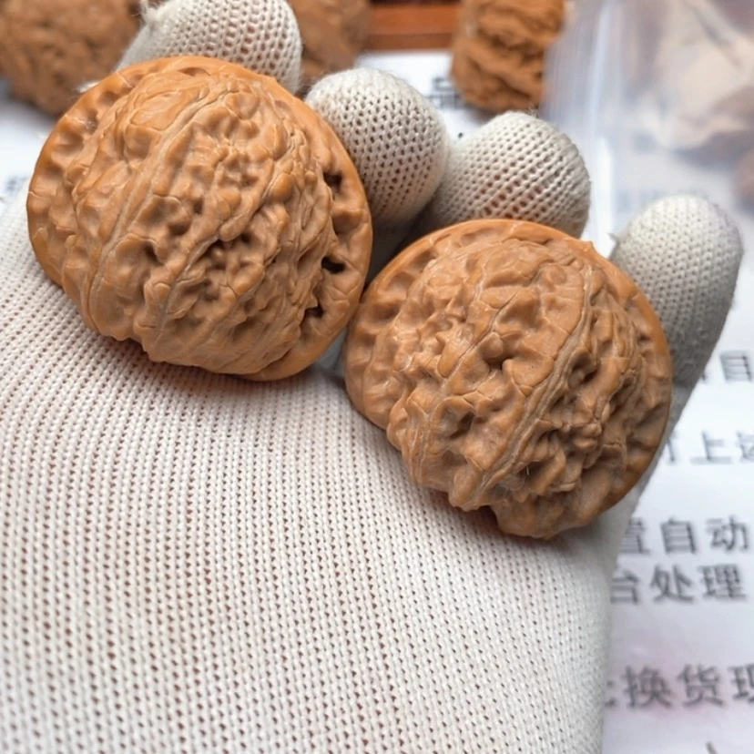 【闪购商品】把件文玩核桃呆**o44白狮子