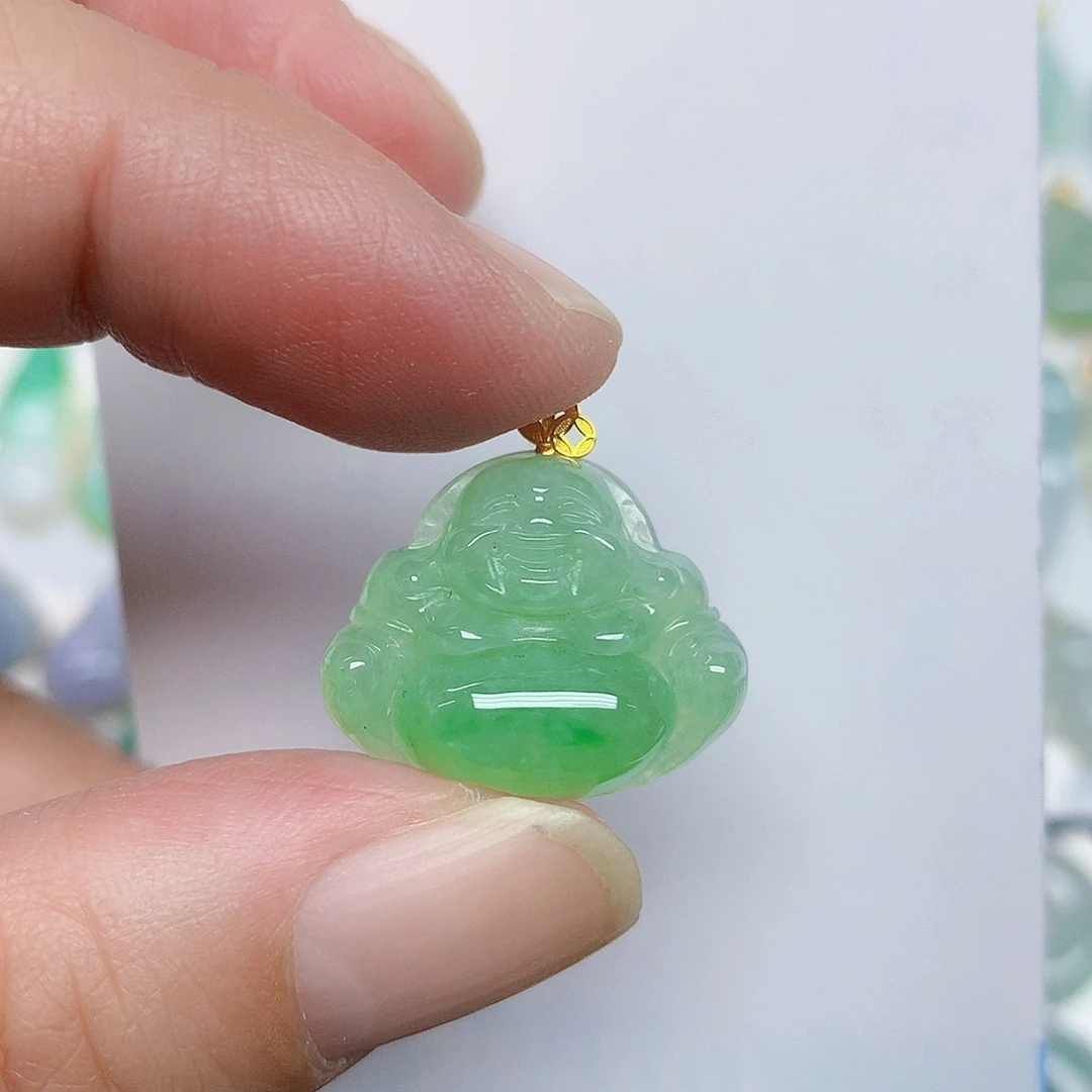 翡翠18K金镶嵌颈饰456677