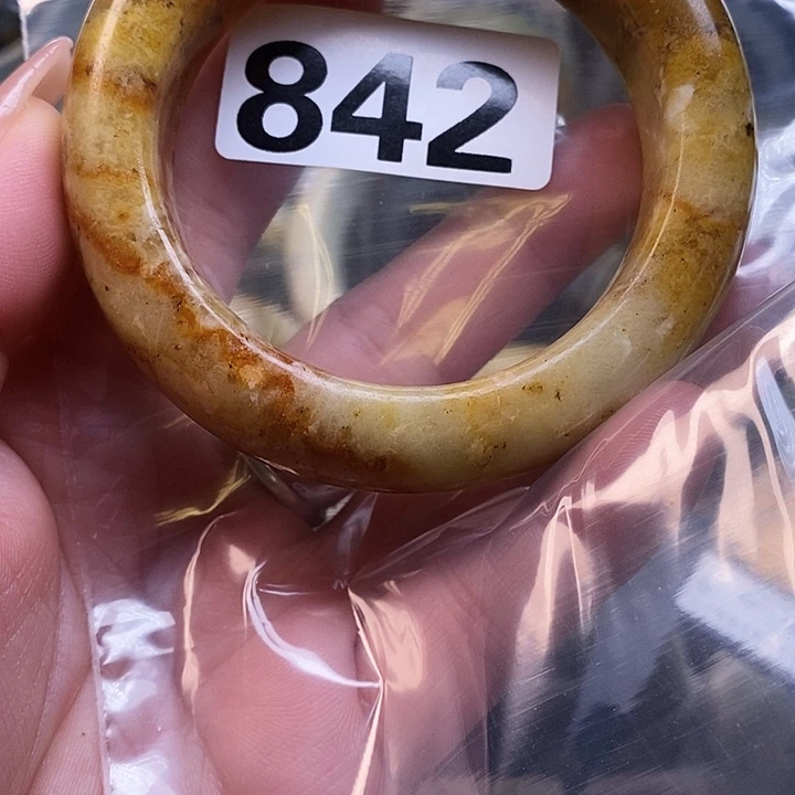 小****蛇纹石玉未镶嵌手镯