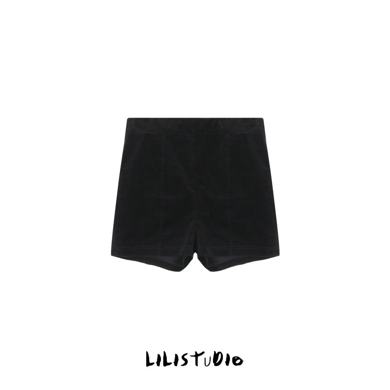 「竖条黑裤」不理理早春新款女装休闲时尚百搭短裤