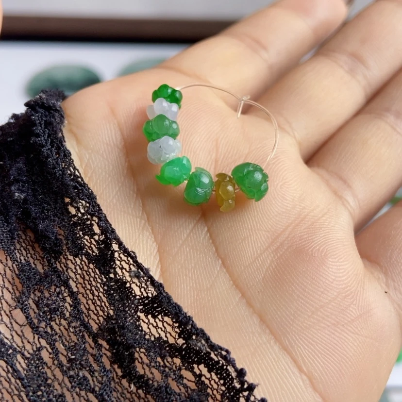 【闪购商品】未镶嵌定制翡翠莲花珠