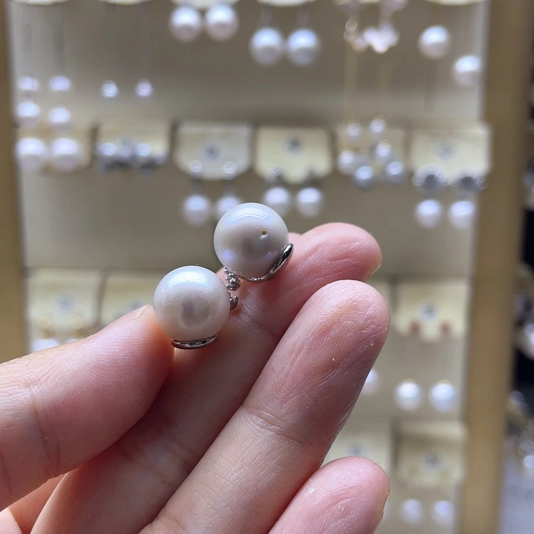 银S925镶嵌耳饰淡水珍珠