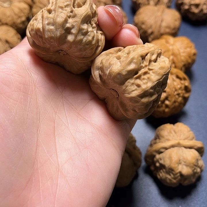 吊坠文玩核桃边38肚41