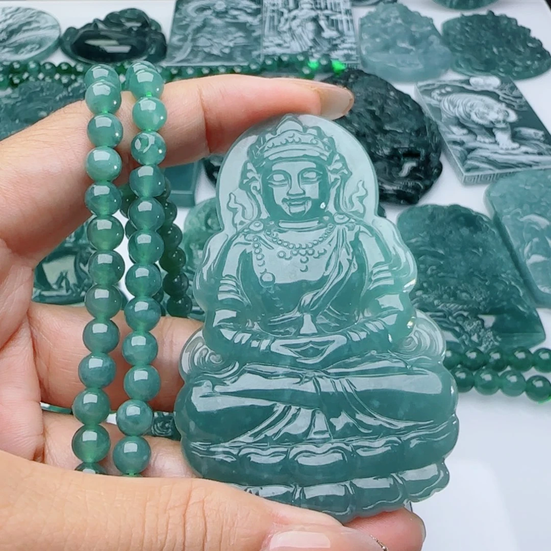 颈饰未镶嵌翡翠多样性发货天然的A货翡翠