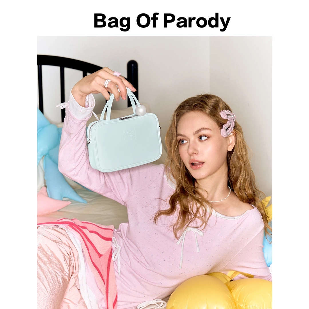 【品牌破价】波士顿小号牛皮经典休闲斜跨包简约时尚枕头包