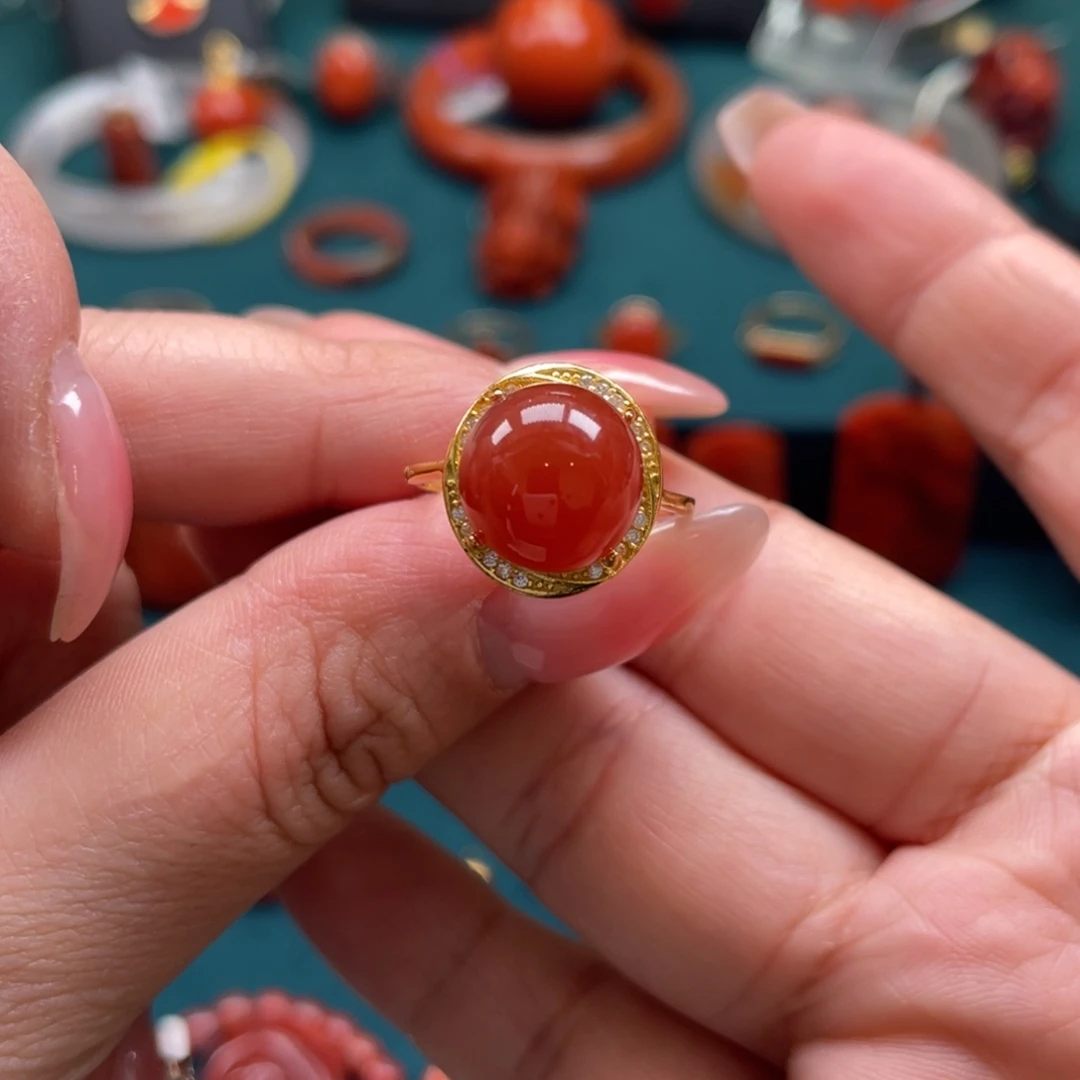 南红玛瑙银S925镶嵌保山南红蛋面戒指