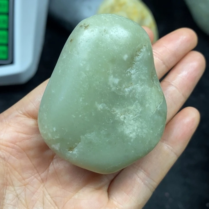 未镶嵌和田玉（糖玉）挂件