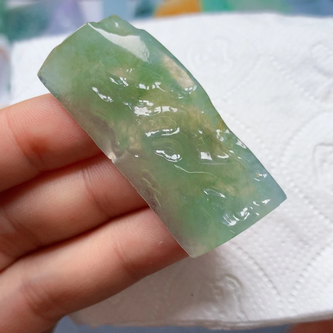 【闪购商品】翡翠吊坠(不含链)未镶嵌