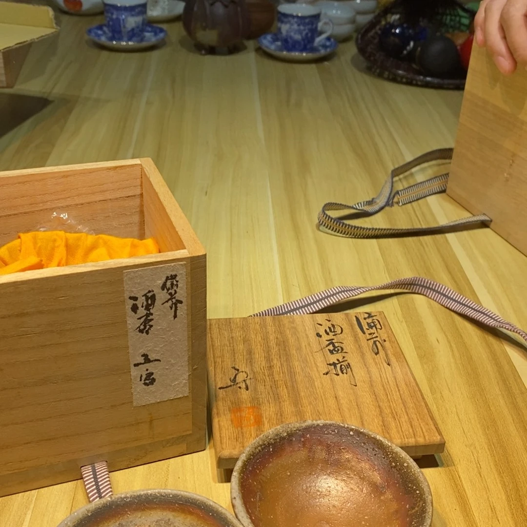 小*@易雅集工艺品有限公司