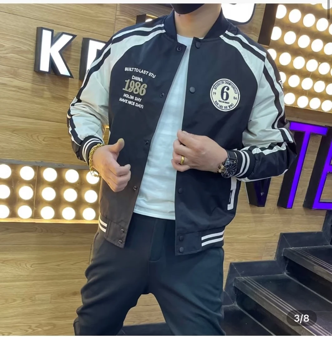 成熟痞帅男装外套男士秋季潮流男装上衣青年时尚刺绣棒球领夹克服