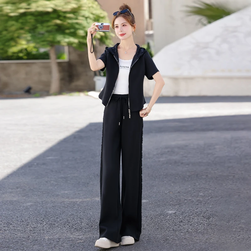 休闲套装女2025夏季新款洋气显瘦蕾丝连帽开衫短袖阔腿裤两件套潮