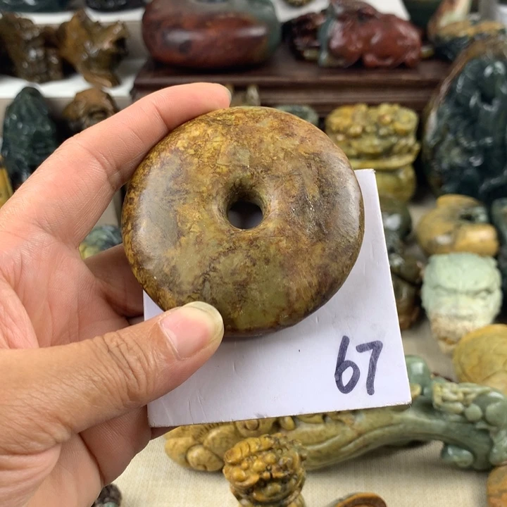 ****-未镶嵌岫岩河磨玉（透闪石质玉）珠宝奇石