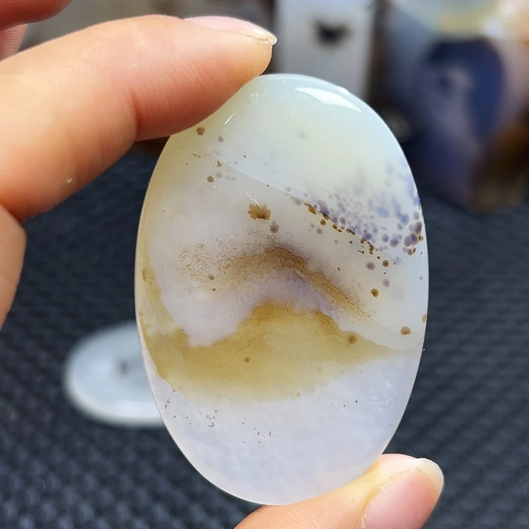 玛瑙/玉髓未镶嵌珠宝半成品