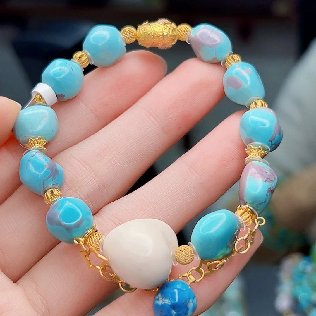 绿松石珠宝奇石18K金镶嵌