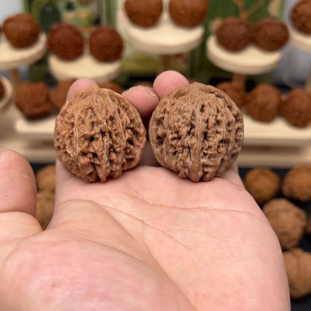 文玩核桃吊坠四座楼