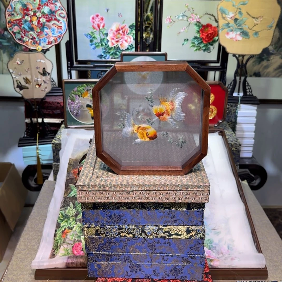 刺绣刺绣工艺精湛