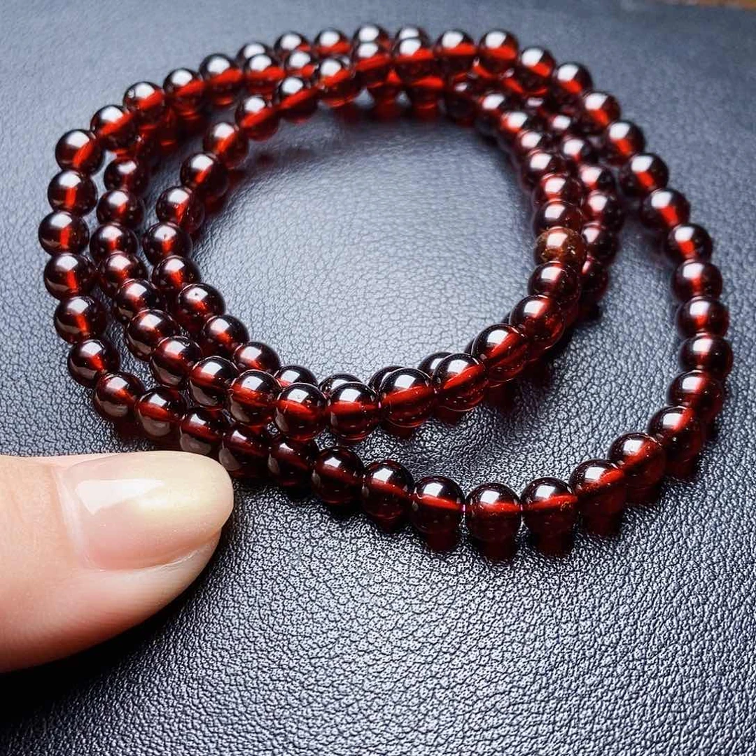 未镶嵌手链石榴石5.5 3quan bi ye ji