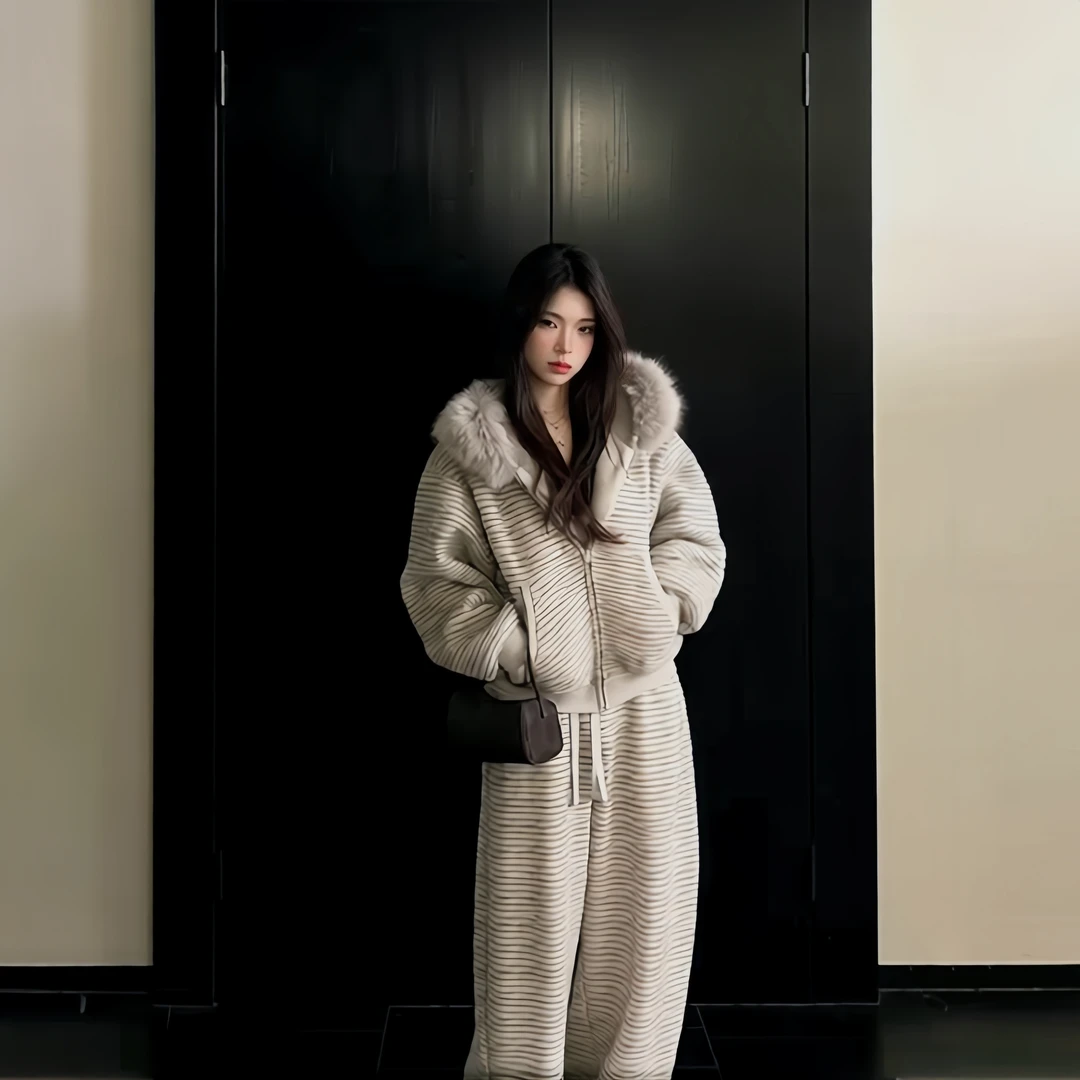 美式高级感条纹毛领外套上衣女秋冬新款垂感阔腿长裤休闲两件套装