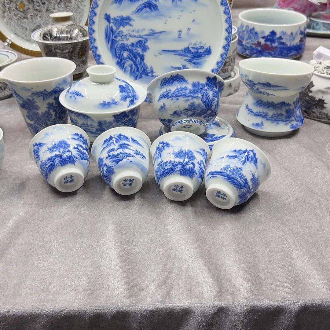 景德镇市和上海浦东