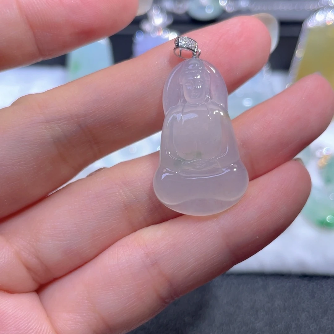 翡翠18K金镶嵌颈饰翡翠