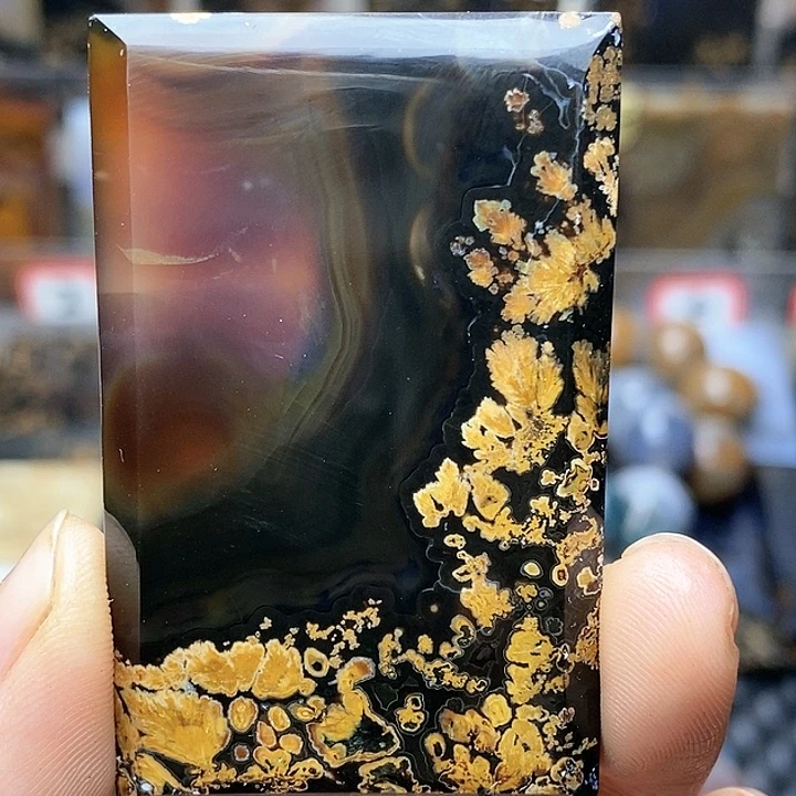 玛瑙/玉髓珠宝半成品未镶嵌鑫**?