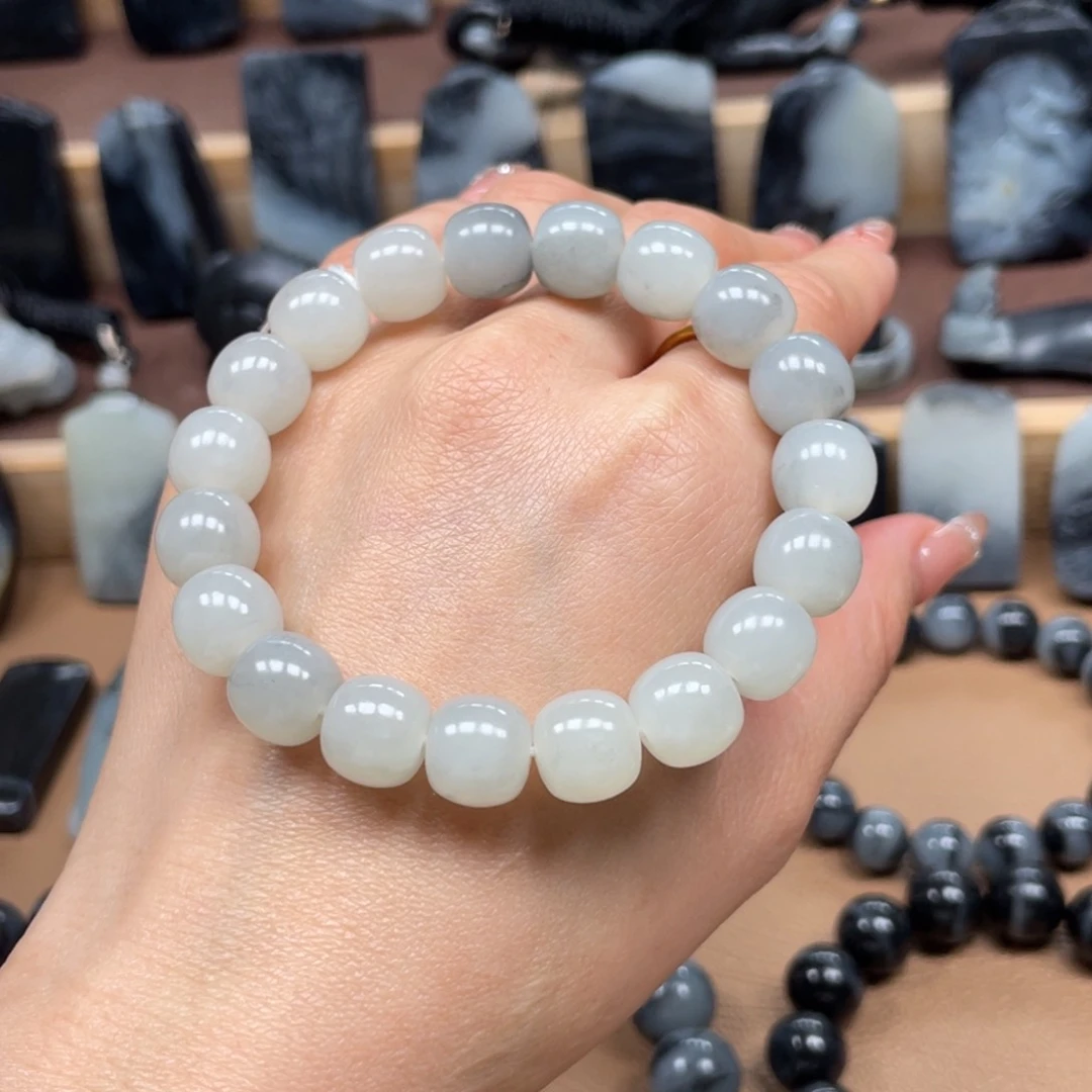 和田玉手串未镶嵌