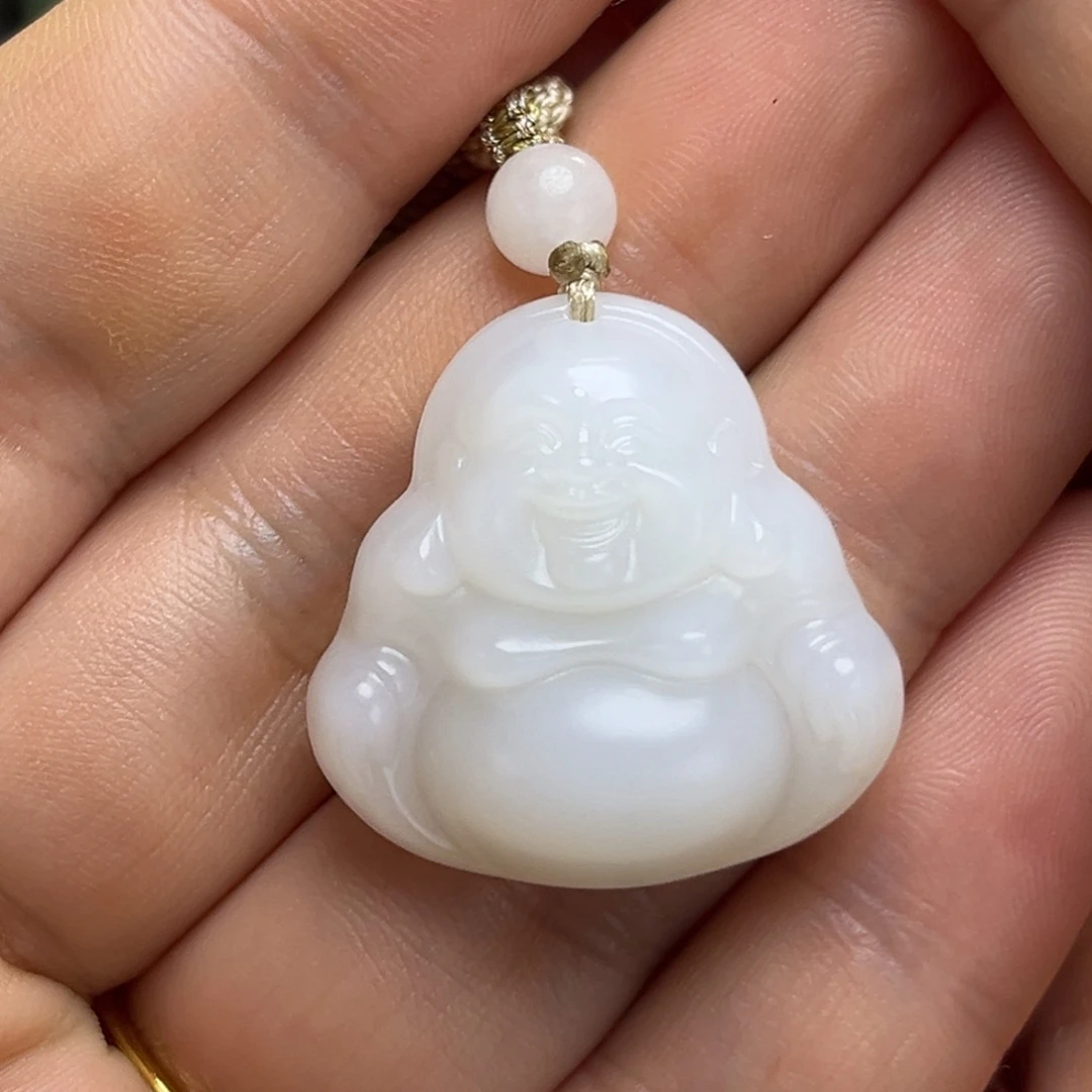 和田玉未镶嵌颈饰28有水线