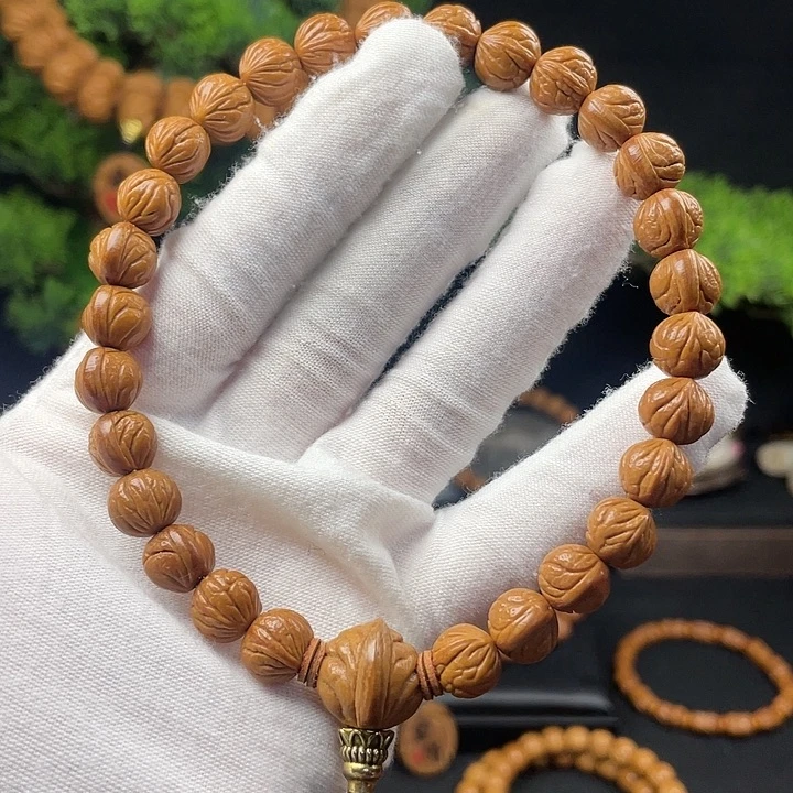 用***7吊坠桃核秦岭龙纹桃核