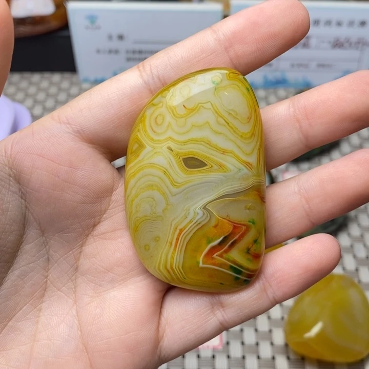 未镶嵌原石玛瑙/玉髓